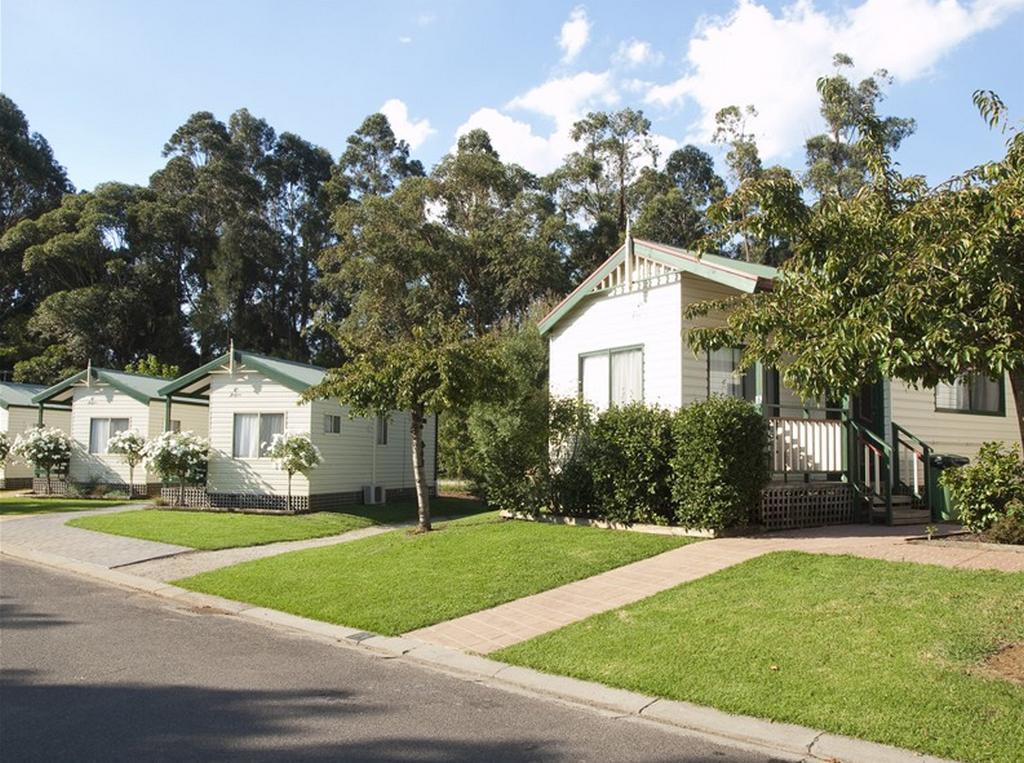 WARRAGUL GARDENS HOLIDAY PARK WARRAGUL, VIC